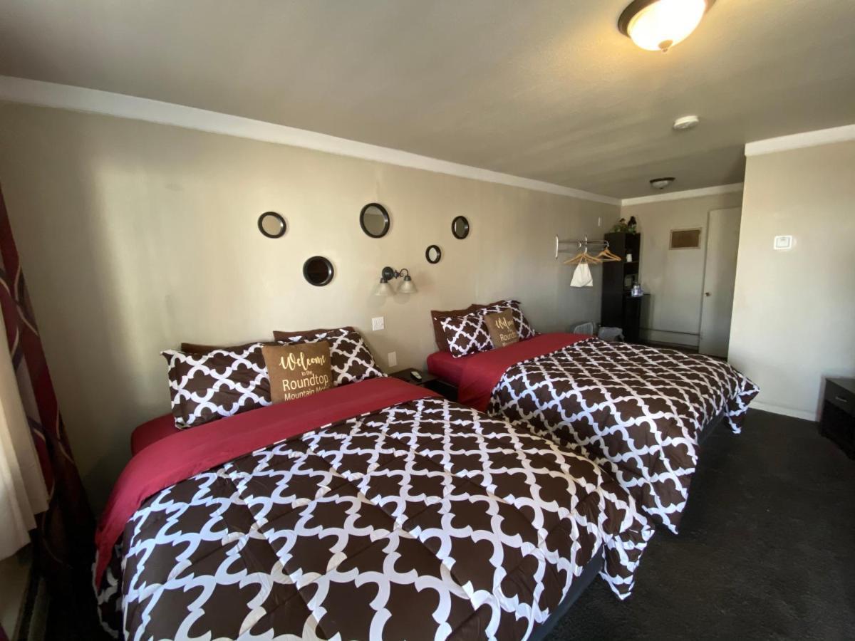 Roundtop Mountain Vista - Cabins And Motel Thermopolis Exterior foto